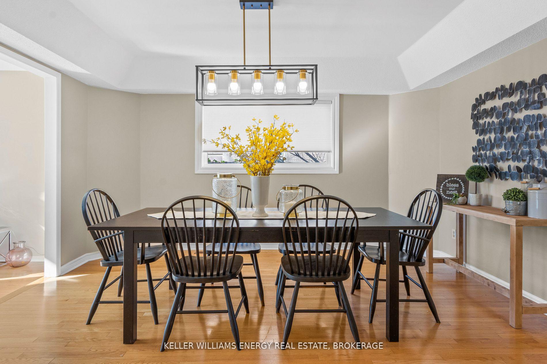 Photo 7 of 72 Willowbrook Drive, Whitby, Pringle Creek — HOMEH