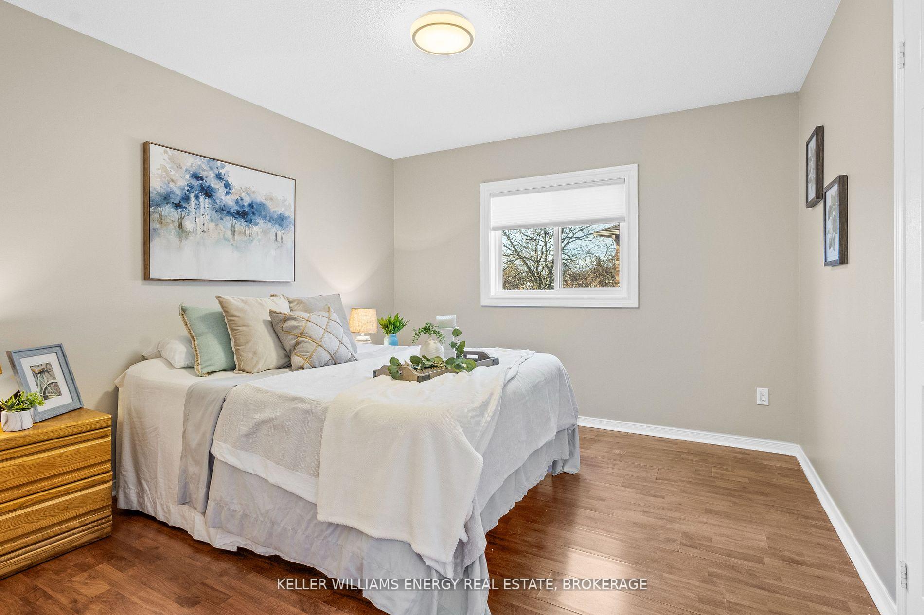 Photo 25 of 72 Willowbrook Drive, Whitby, Pringle Creek — HOMEH