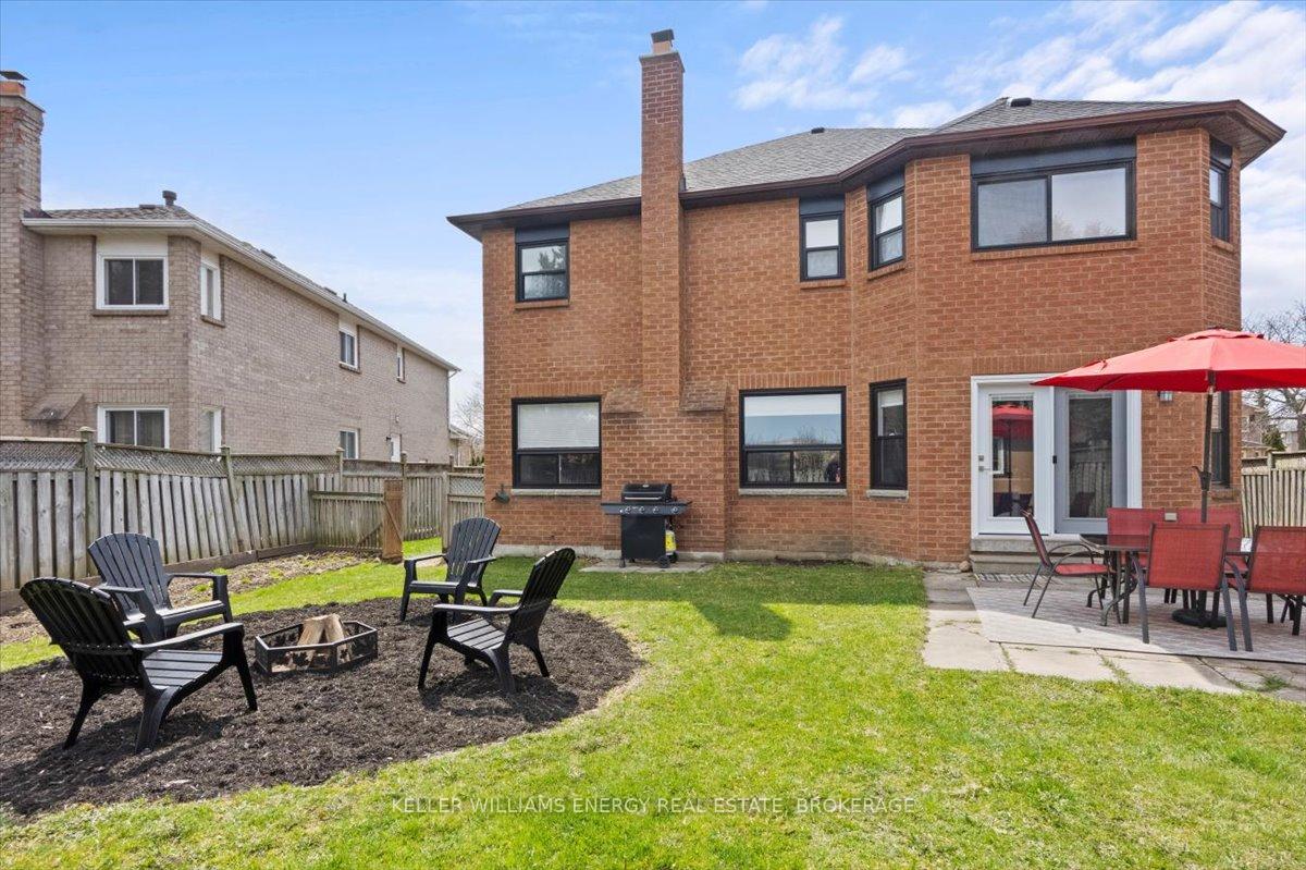 Photo 37 of 72 Willowbrook Drive, Whitby, Pringle Creek — HOMEH