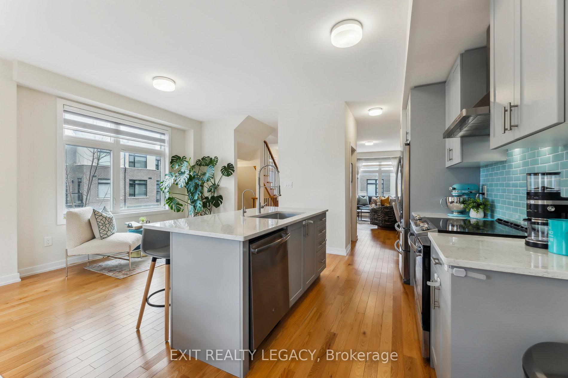 Photo 21 of 2528 Castlegate Crossing, Pickering, Duffin Heights — HOMEH