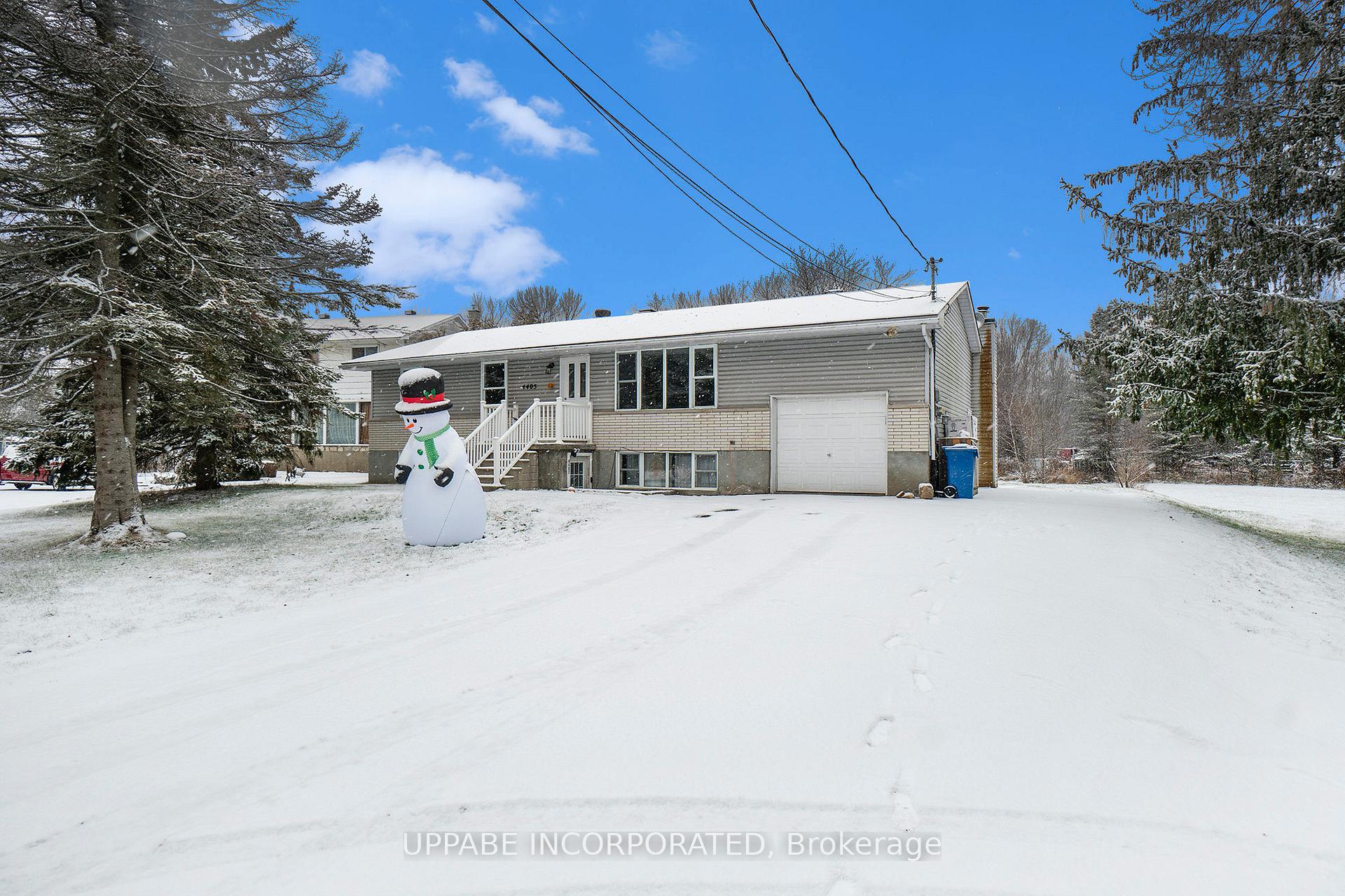 Photo 2 of 4405 Navan Road, Ottawa, Navan — HOMEH