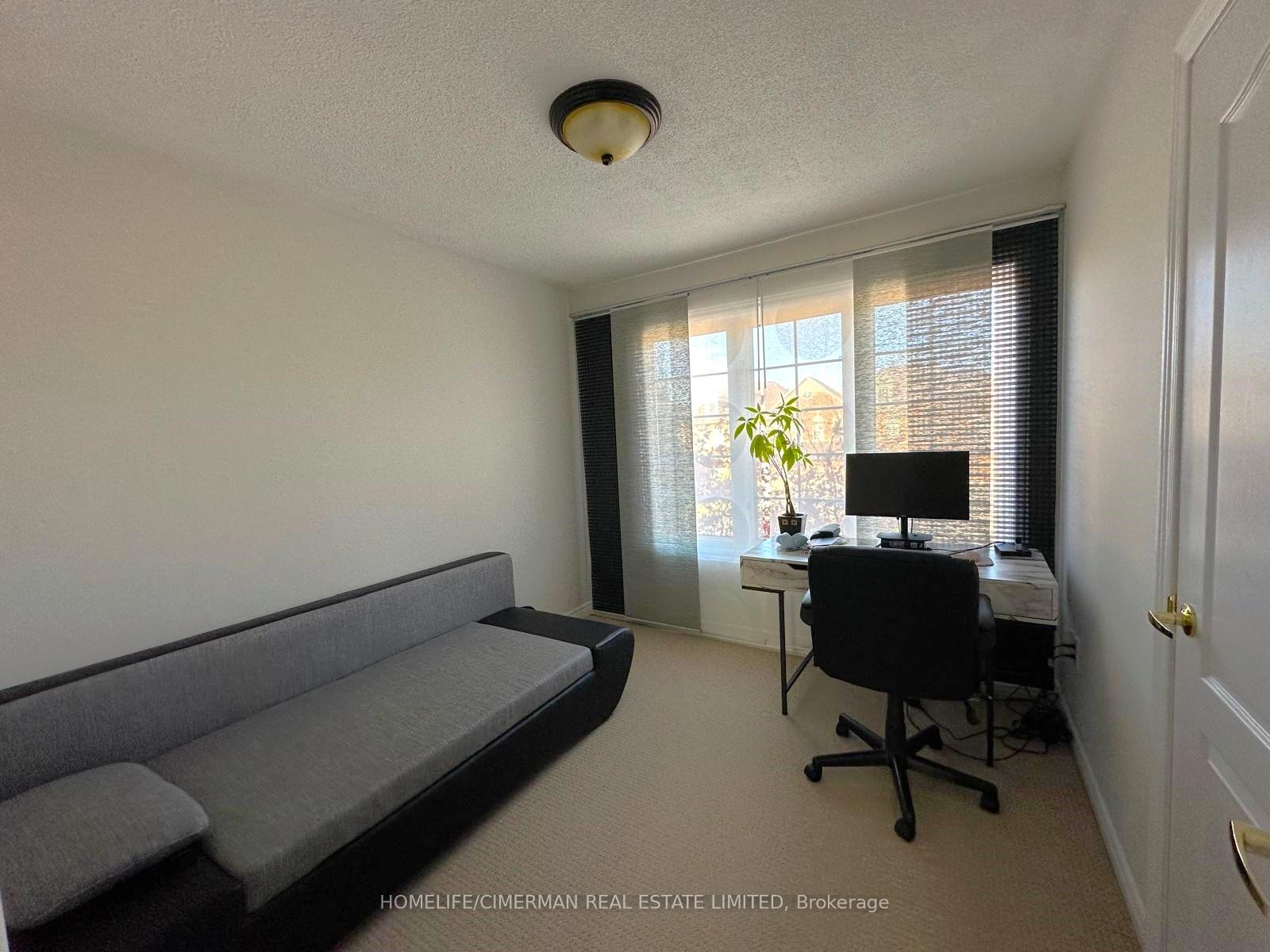 Photo 17 of 19 Shemer Drive, Vaughan, Patterson — HOMEH