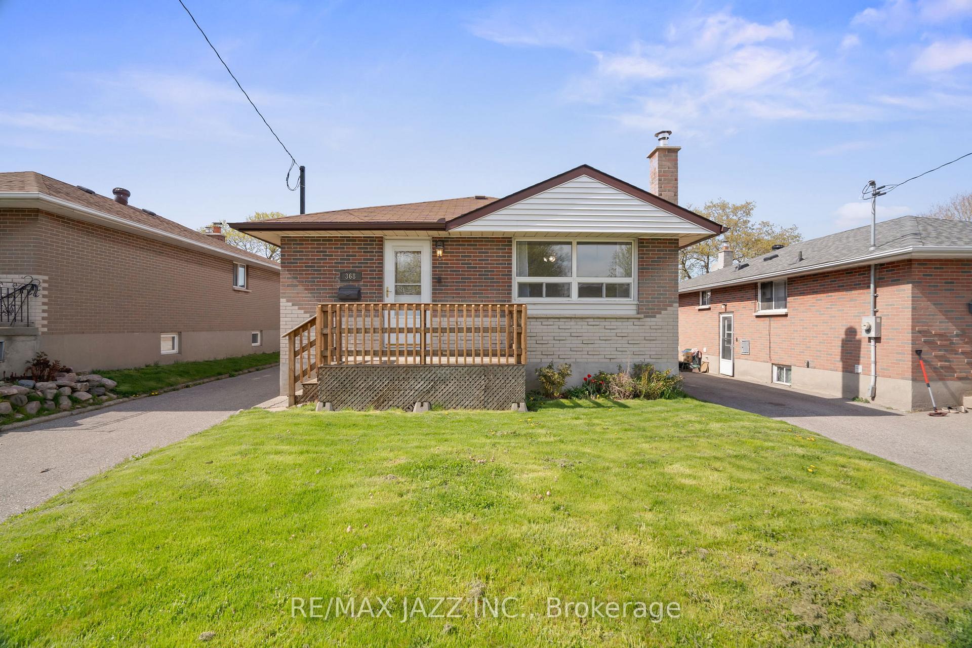 Photo 2 of 368 Wolfe Street, Oshawa, Lakeview — HOMEH