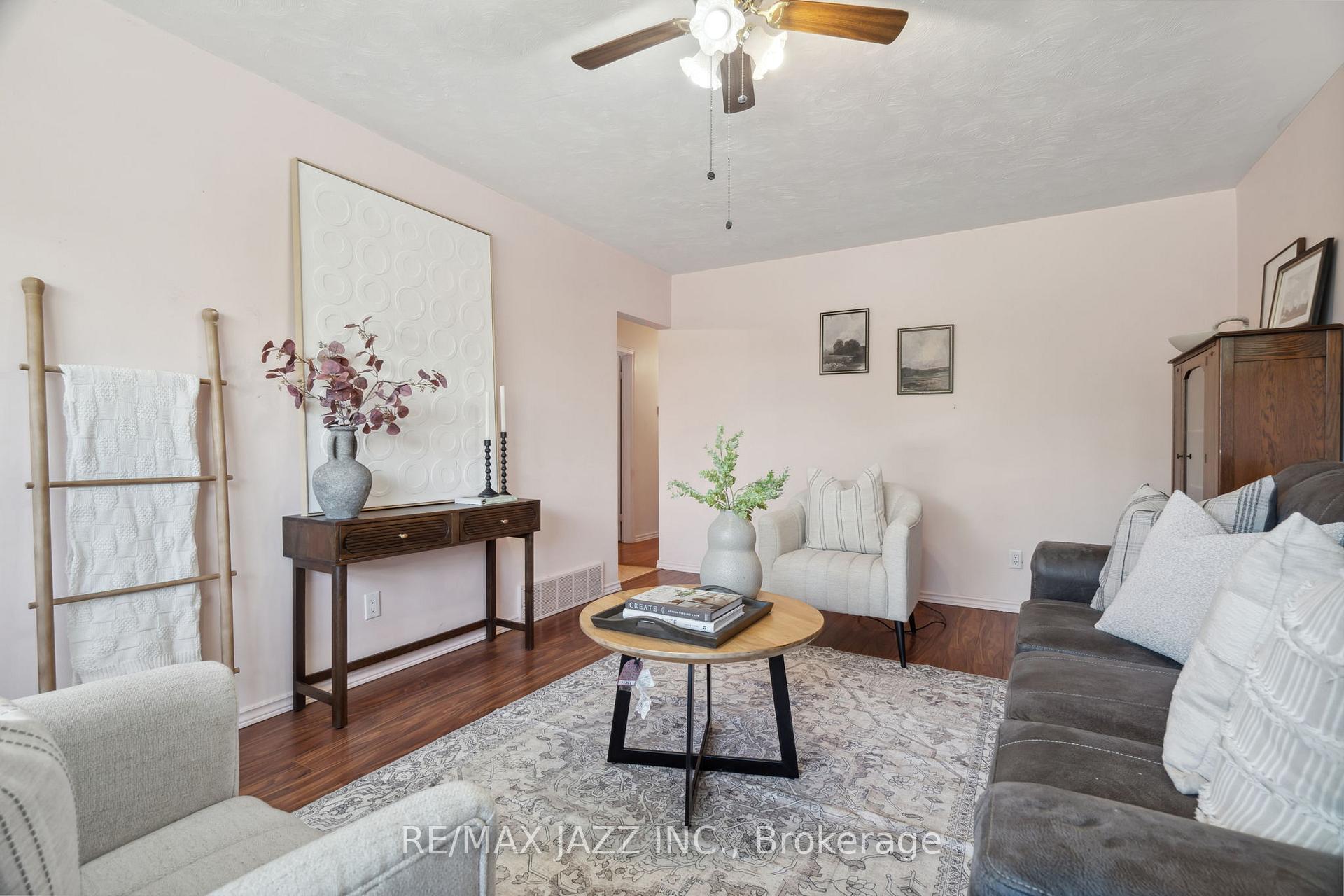 Photo 6 of 368 Wolfe Street, Oshawa, Lakeview — HOMEH