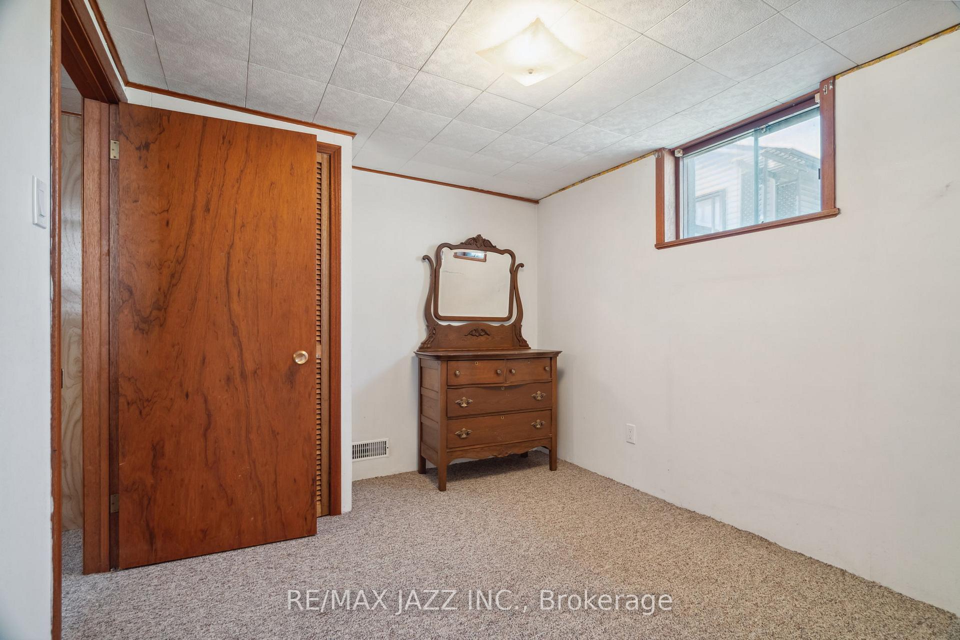 Photo 24 of 368 Wolfe Street, Oshawa, Lakeview — HOMEH