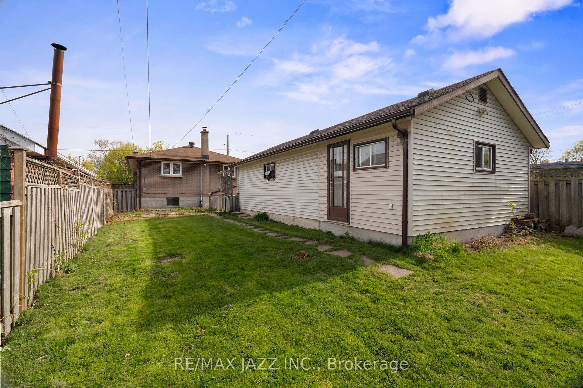 Photo 37 of 368 Wolfe Street, Oshawa, Lakeview — HOMEH
