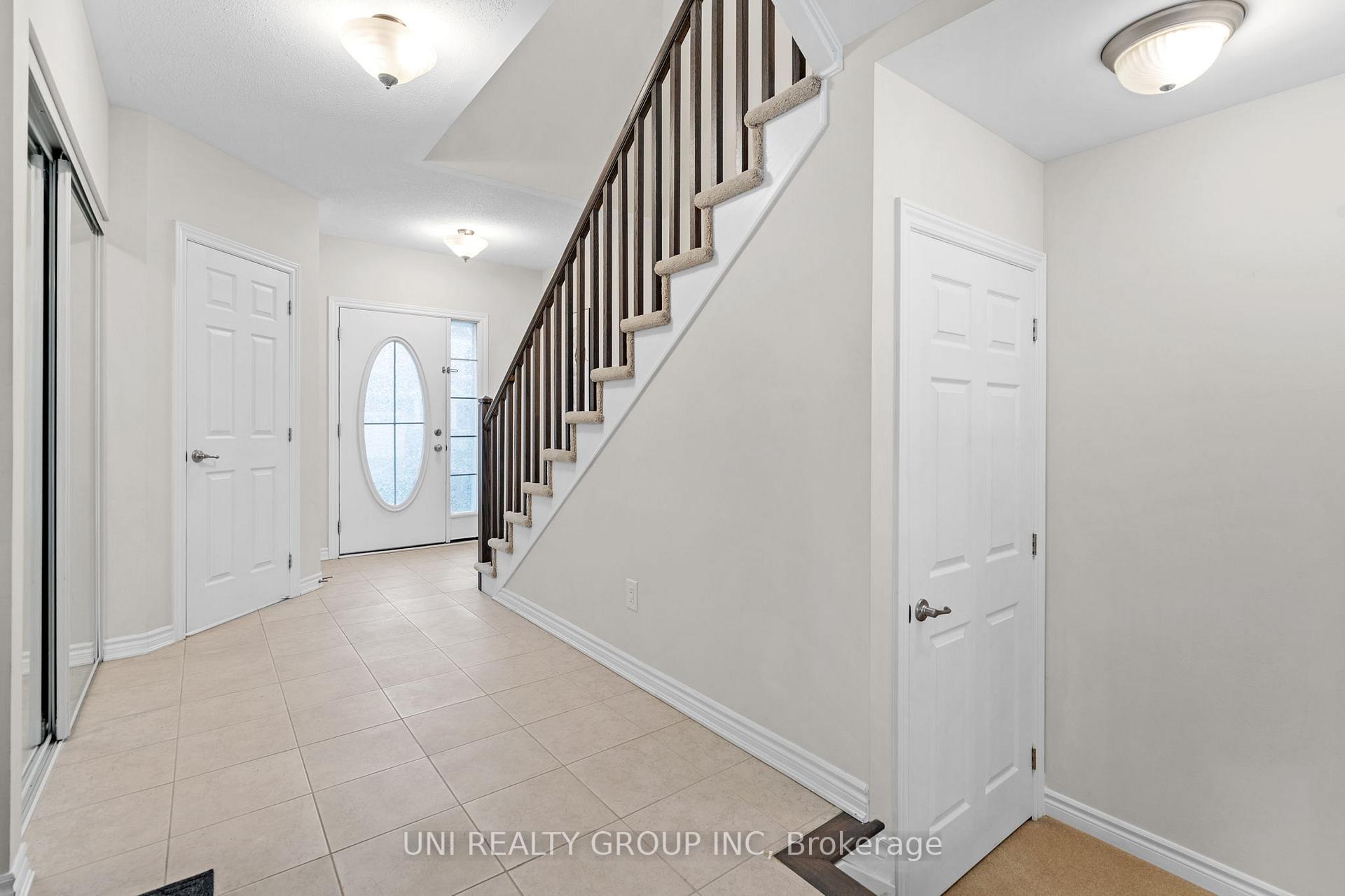 Photo 3 of 161 Celestial Grove, Ottawa, Barrhaven - Half Moon Bay — HOMEH