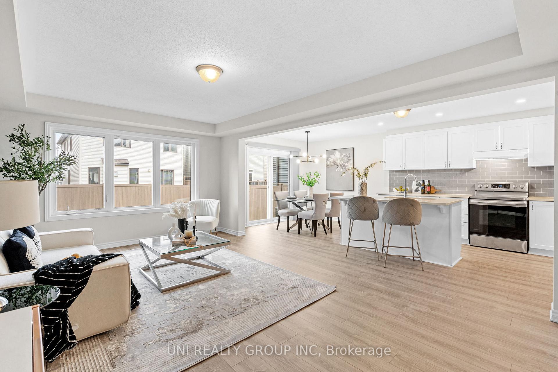 Photo 9 of 161 Celestial Grove, Ottawa, Barrhaven - Half Moon Bay — HOMEH