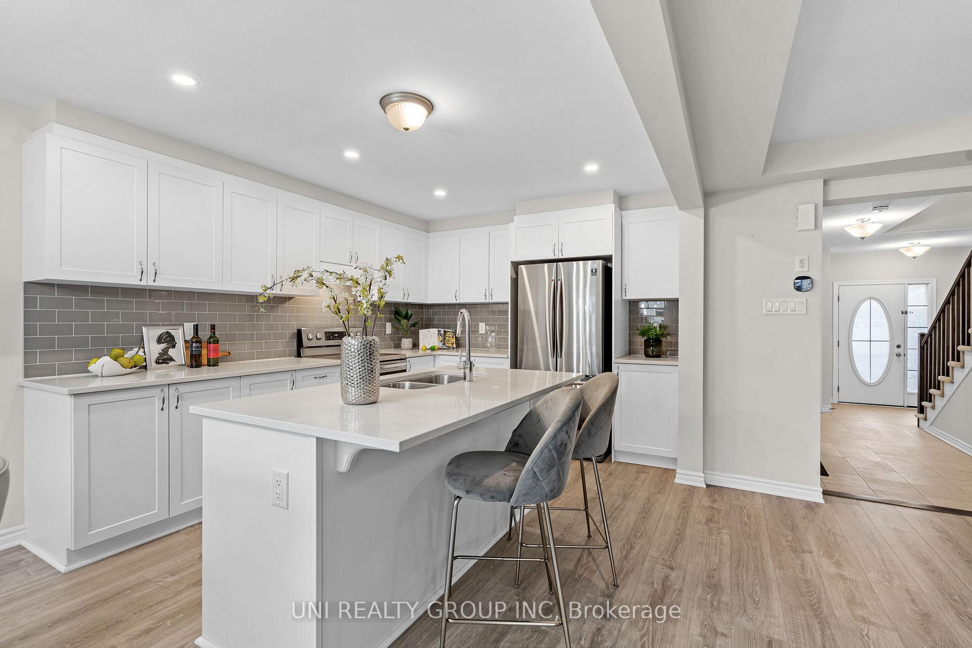 Photo 23 of 161 Celestial Grove, Ottawa, Barrhaven - Half Moon Bay — HOMEH