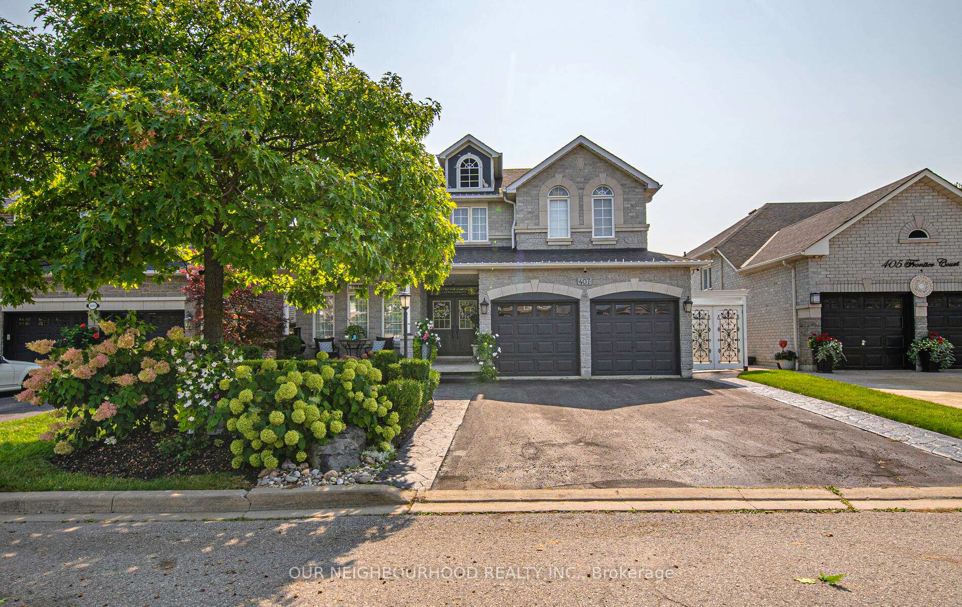 Photo 3 of 407 Frontier Court, Pickering, Rosebank — HOMEH