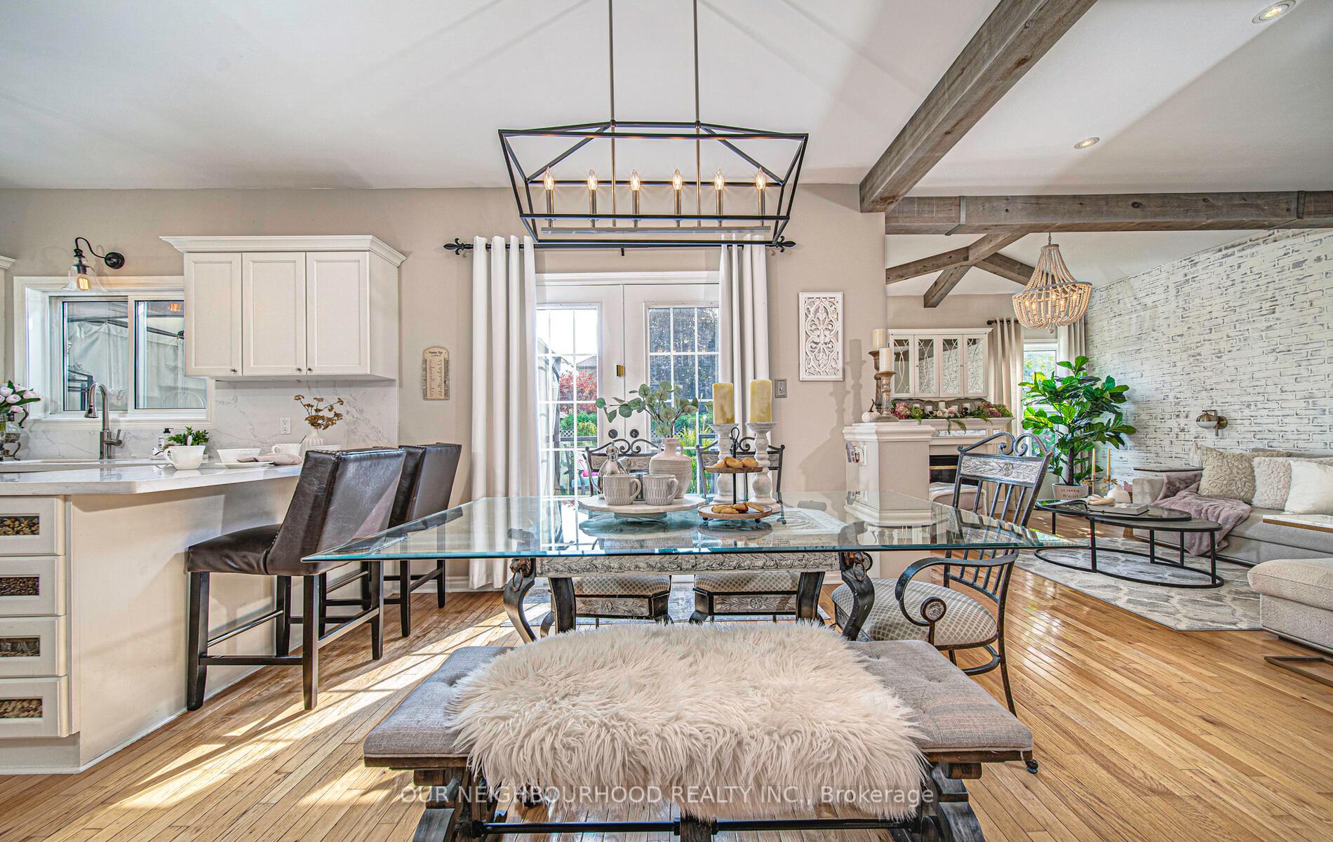 Photo 10 of 407 Frontier Court, Pickering, Rosebank — HOMEH