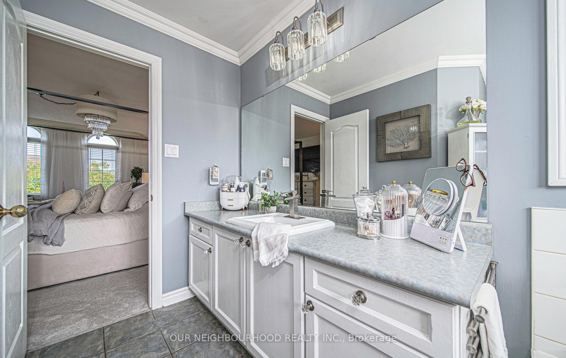 Photo 21 of 407 Frontier Court, Pickering, Rosebank — HOMEH