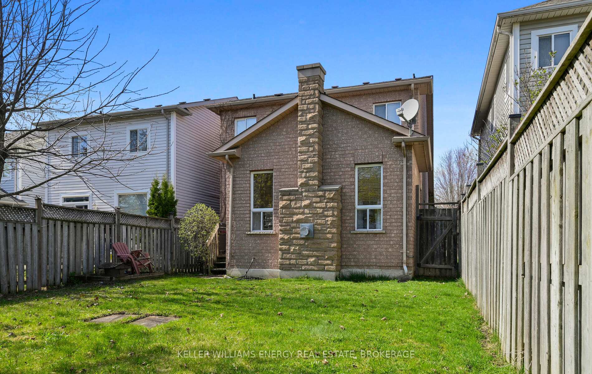 Photo 31 of 23 Charest Place, Whitby, Brooklin — HOMEH