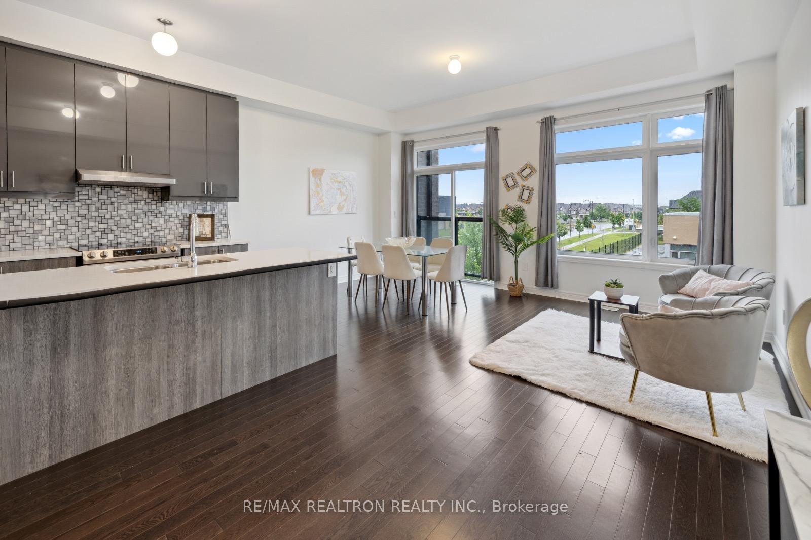 Photo 17 of 5 Laskin Drive, Vaughan, Patterson — HOMEH