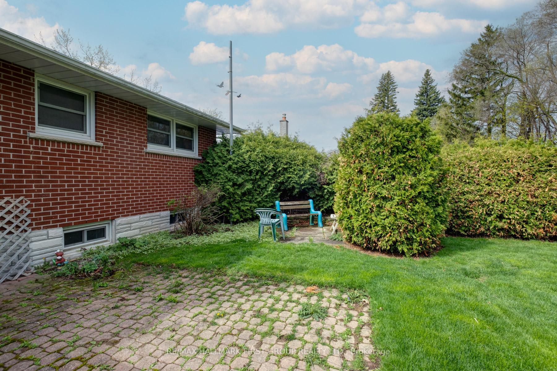Photo 6 of 362 Marion Avenue, Oshawa, McLaughlin — HOMEH
