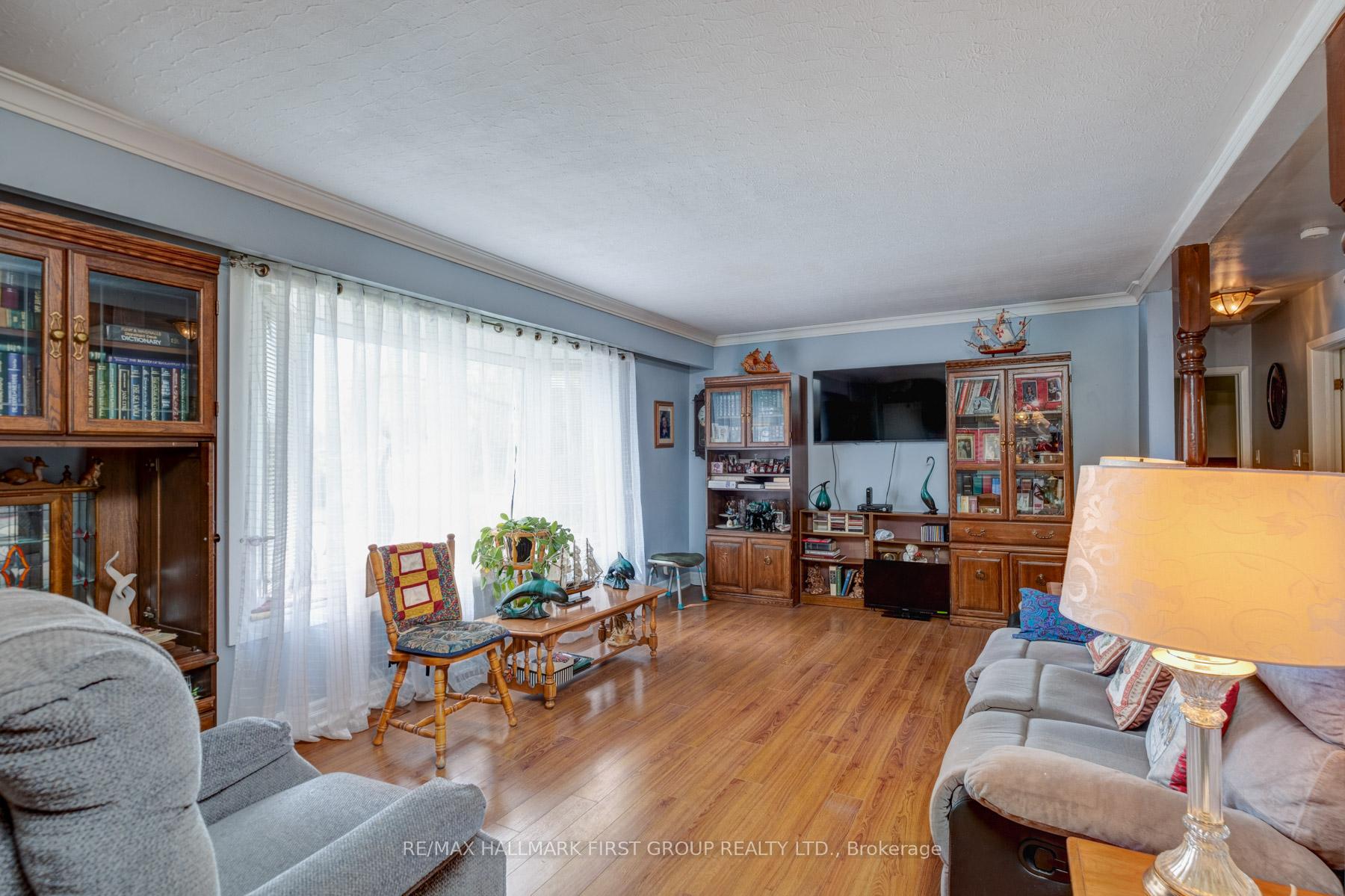 Photo 13 of 362 Marion Avenue, Oshawa, McLaughlin — HOMEH