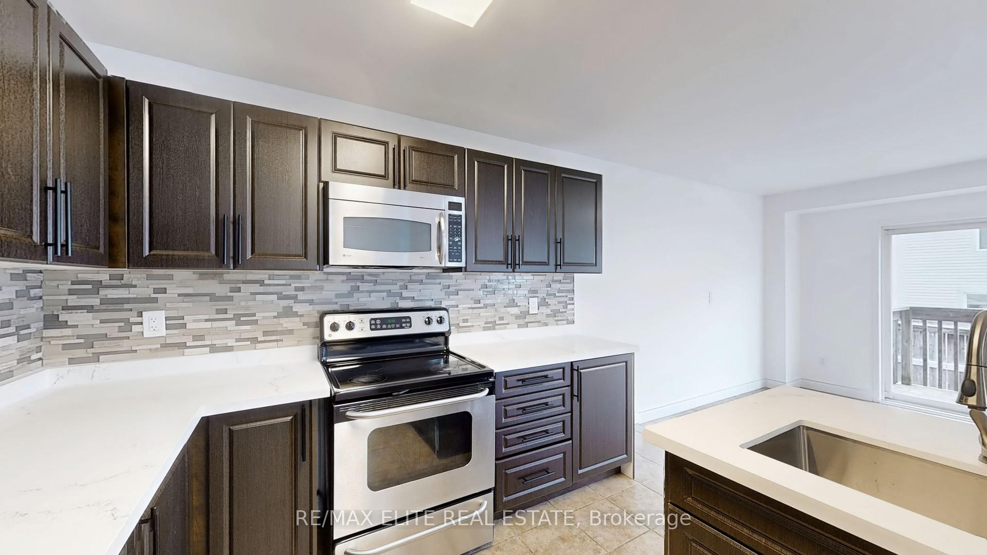 Photo 12 of 558 Oldman Road, Oshawa, Eastdale — HOMEH