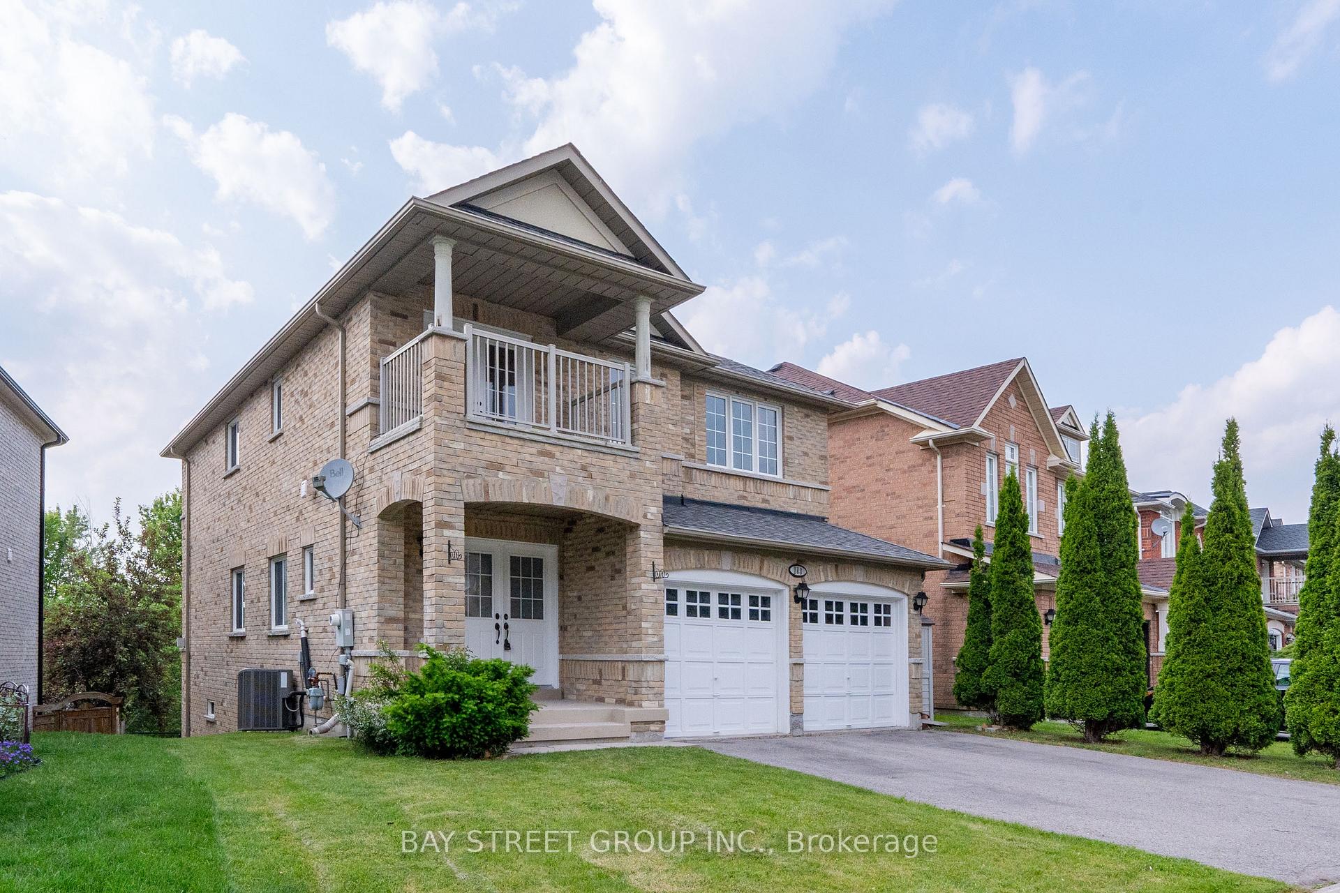 Photo 5 of 243 Zokol Drive, Aurora, Bayview Northeast — HOMEH