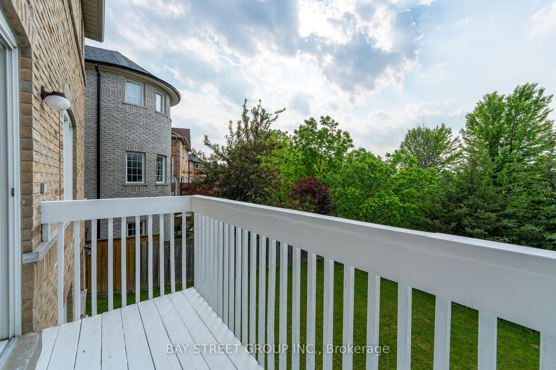 Photo 49 of 243 Zokol Drive, Aurora, Bayview Northeast — HOMEH