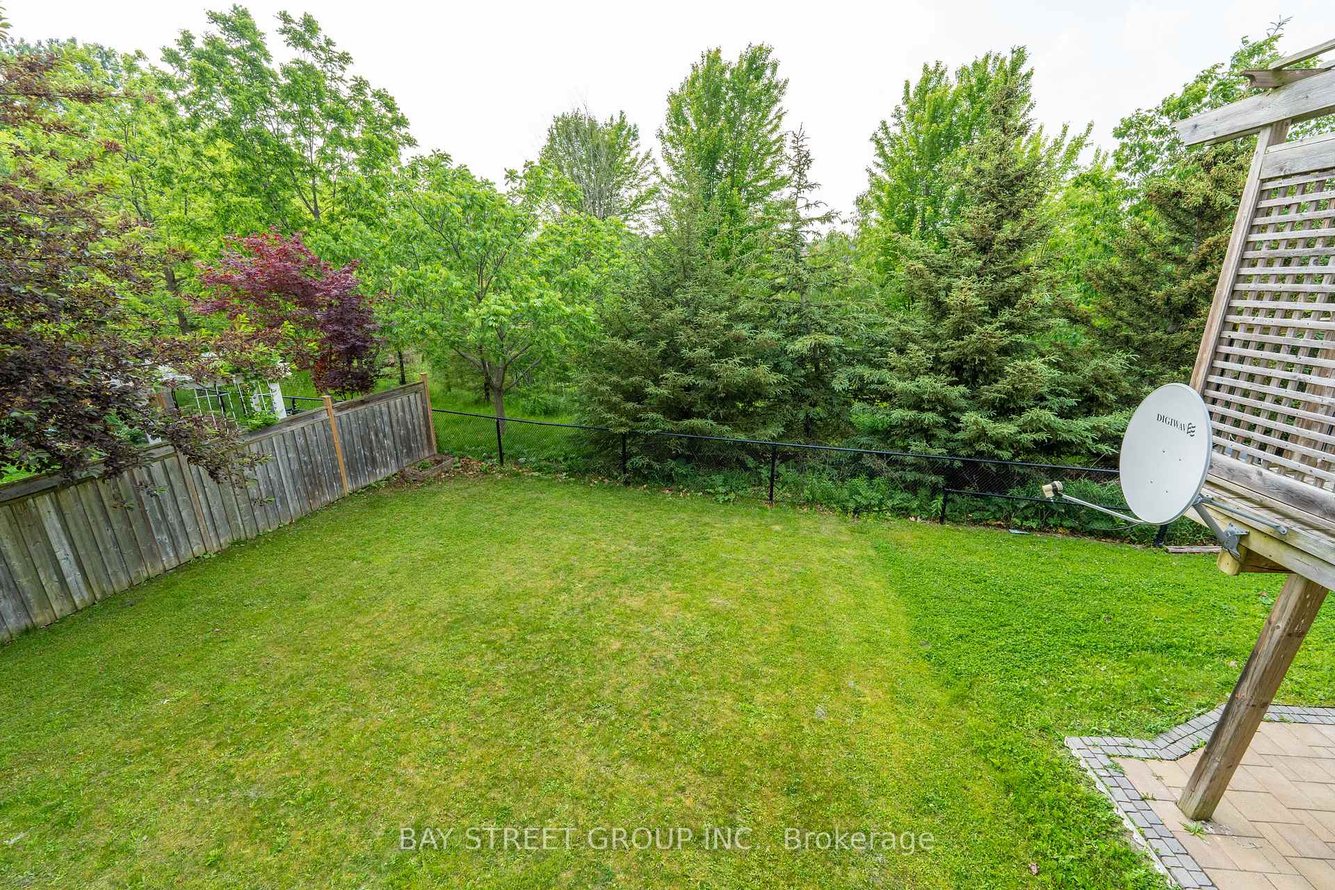 Photo 48 of 243 Zokol Drive, Aurora, Bayview Northeast — HOMEH