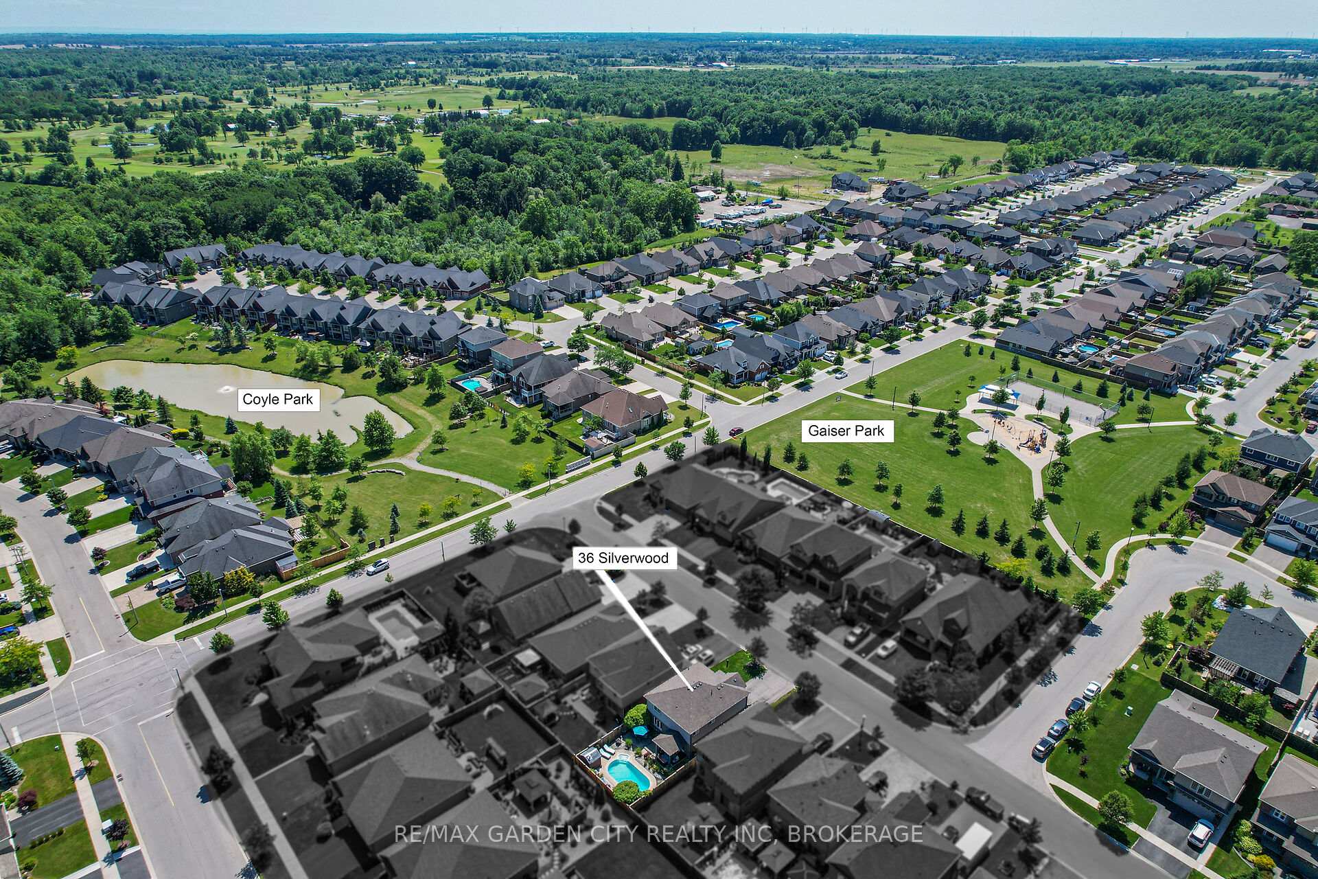 Photo 5 of 36 Silverwood Avenue, Welland, Coyle Creek — HOMEH