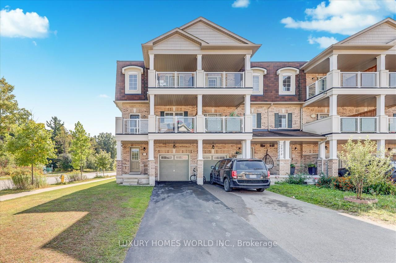 Photo 1 of 1519 Spinnaker Mews, Pickering, Duffin Heights — HOMEH