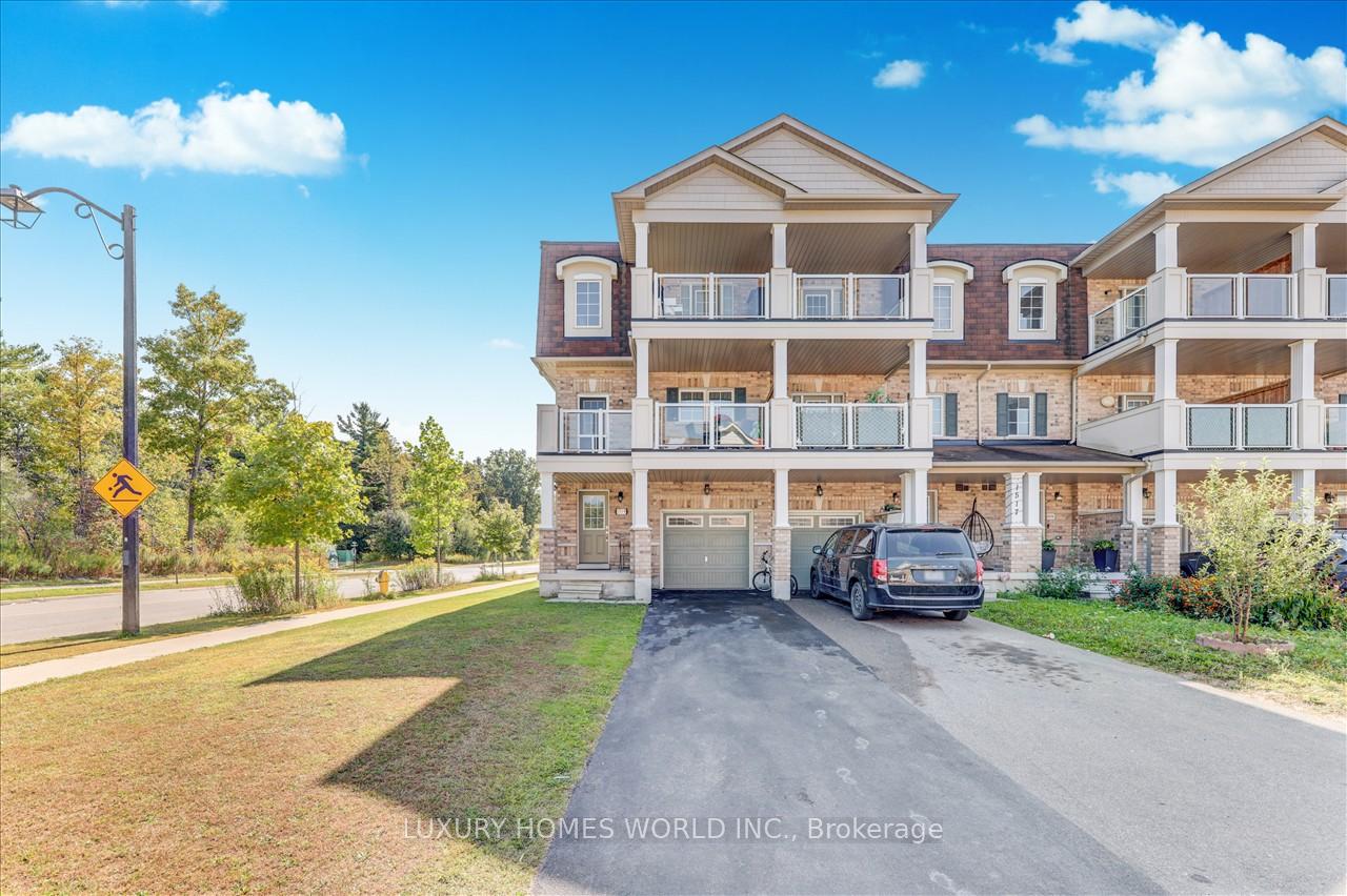 Photo 2 of 1519 Spinnaker Mews, Pickering, Duffin Heights — HOMEH