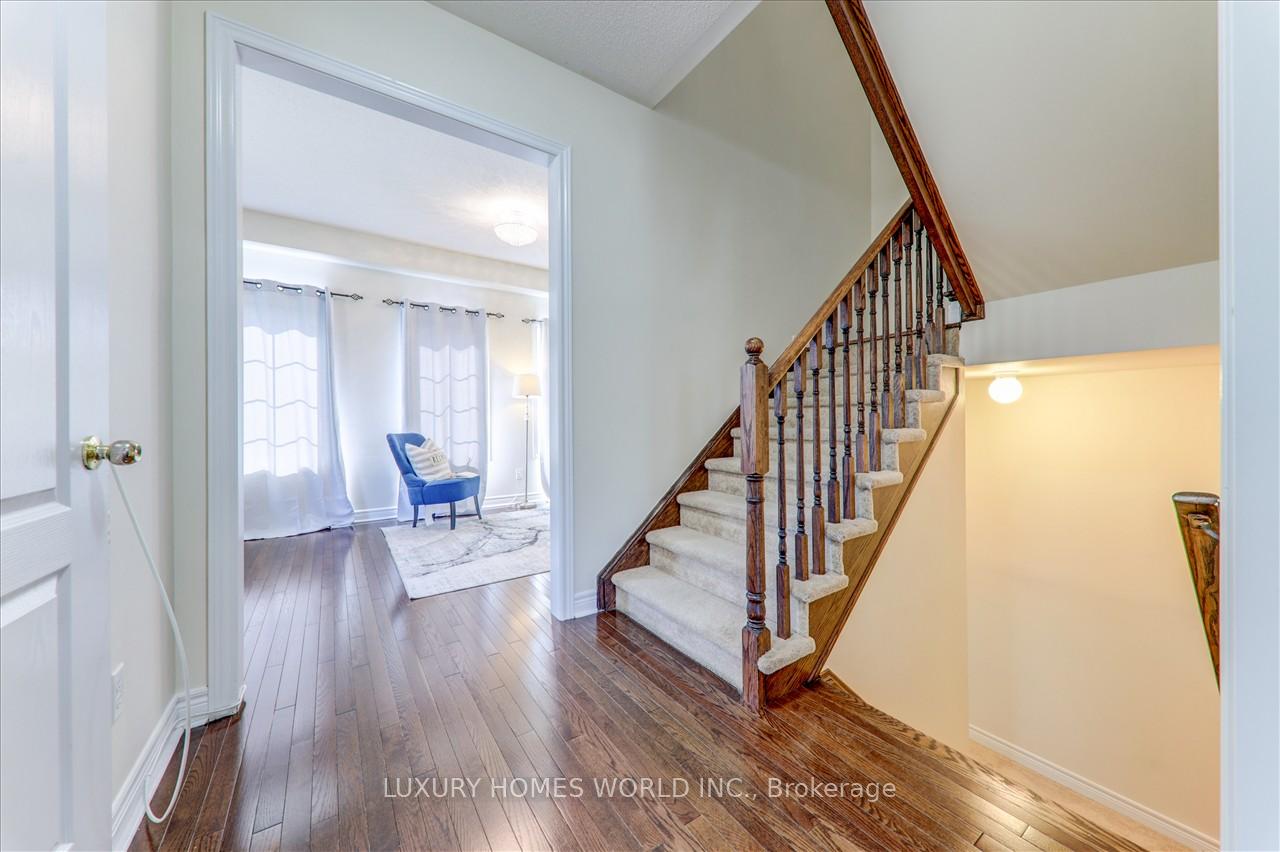 Photo 9 of 1519 Spinnaker Mews, Pickering, Duffin Heights — HOMEH
