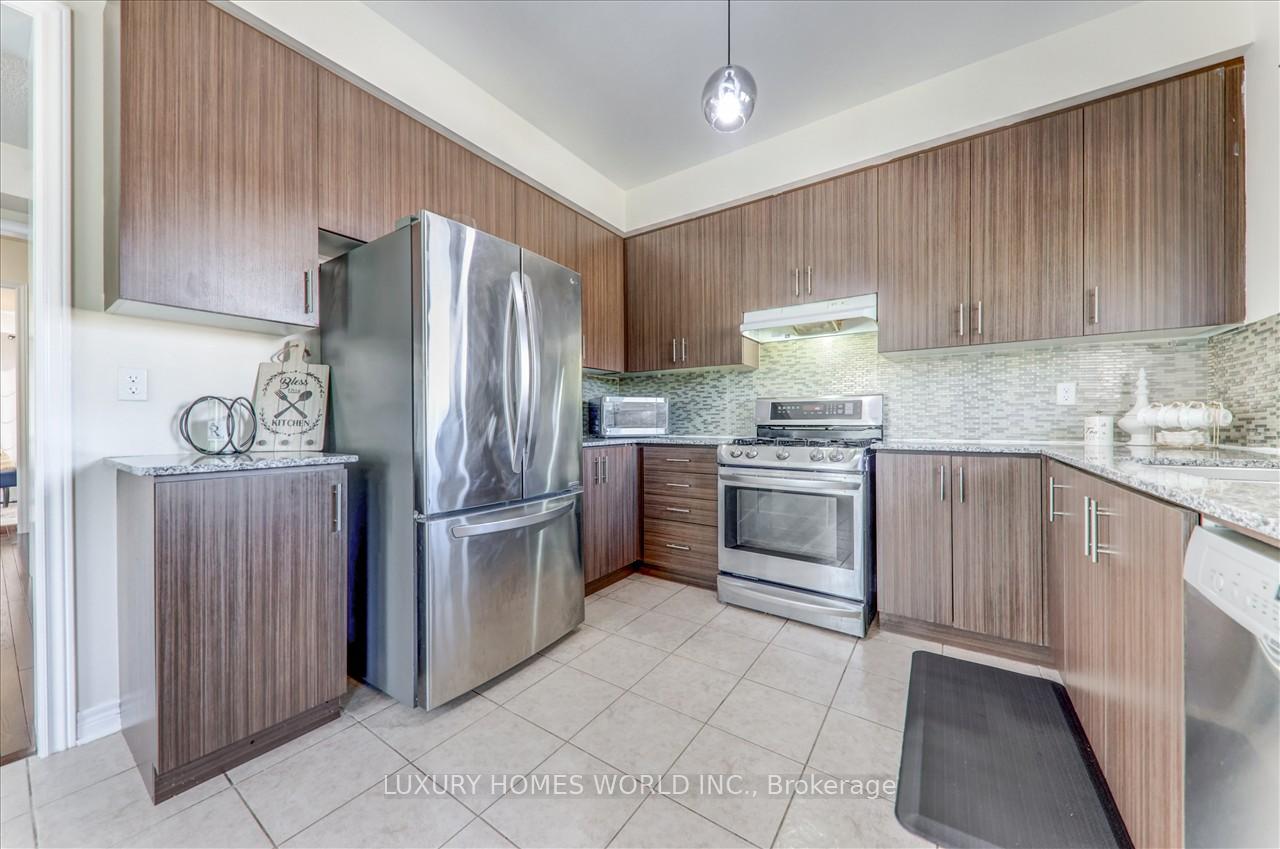 Photo 14 of 1519 Spinnaker Mews, Pickering, Duffin Heights — HOMEH