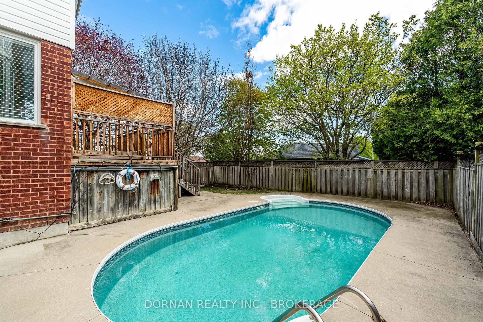 Photo 37 of 885 Corbetts Road, Oshawa, Pinecrest — HOMEH