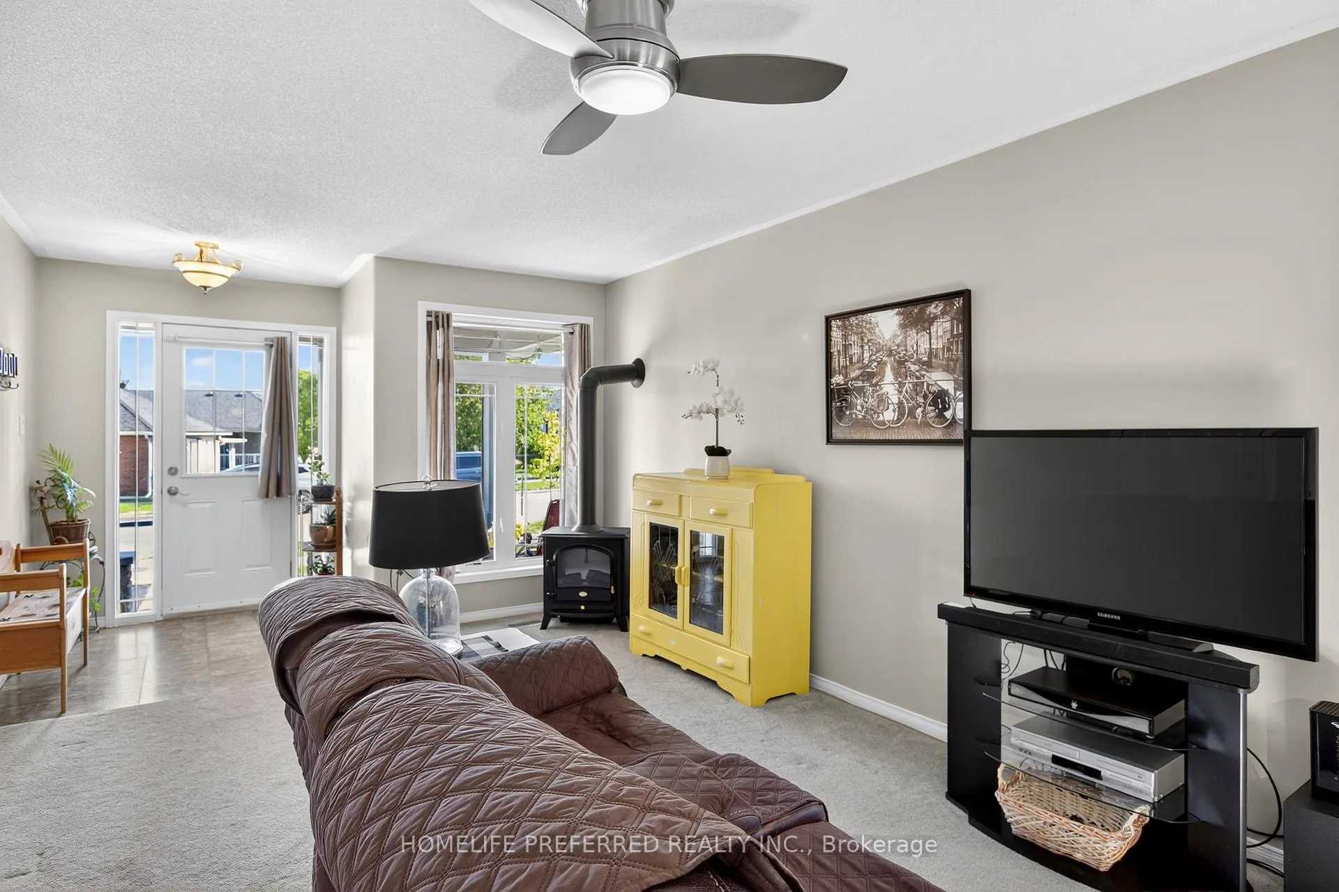 Photo 12 of 955 Ralphson Crescent, Peterborough, Otonabee Ward 1 — HOMEH