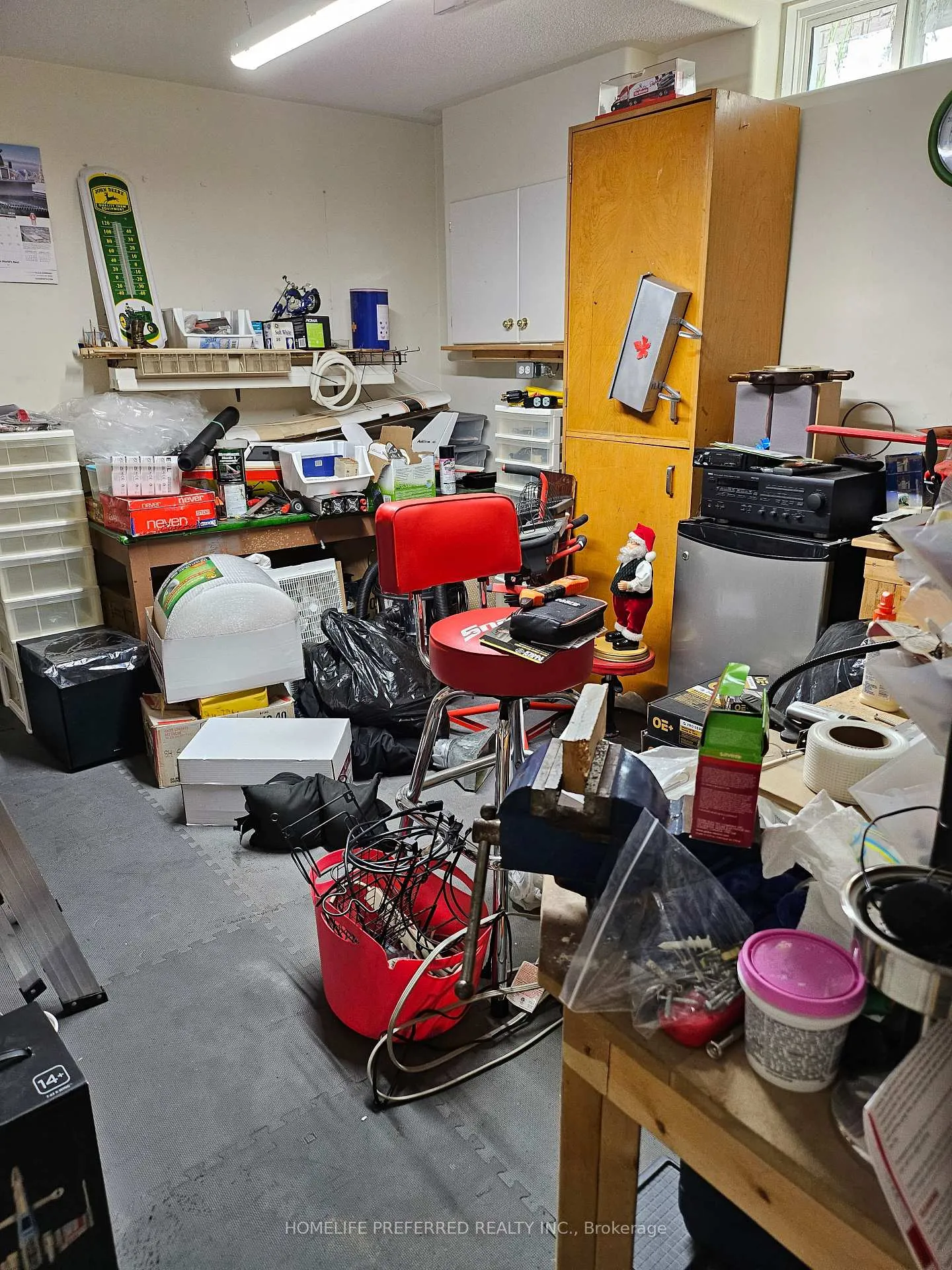 Photo 41 of 955 Ralphson Crescent, Peterborough, Otonabee Ward 1 — HOMEH