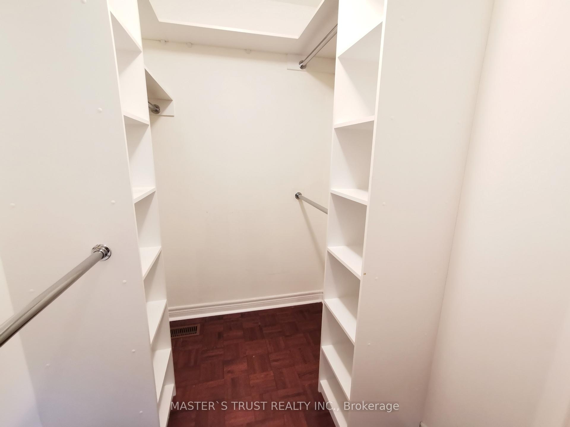 Photo 22 of 47 Mosswood Road, Vaughan, Patterson — HOMEH