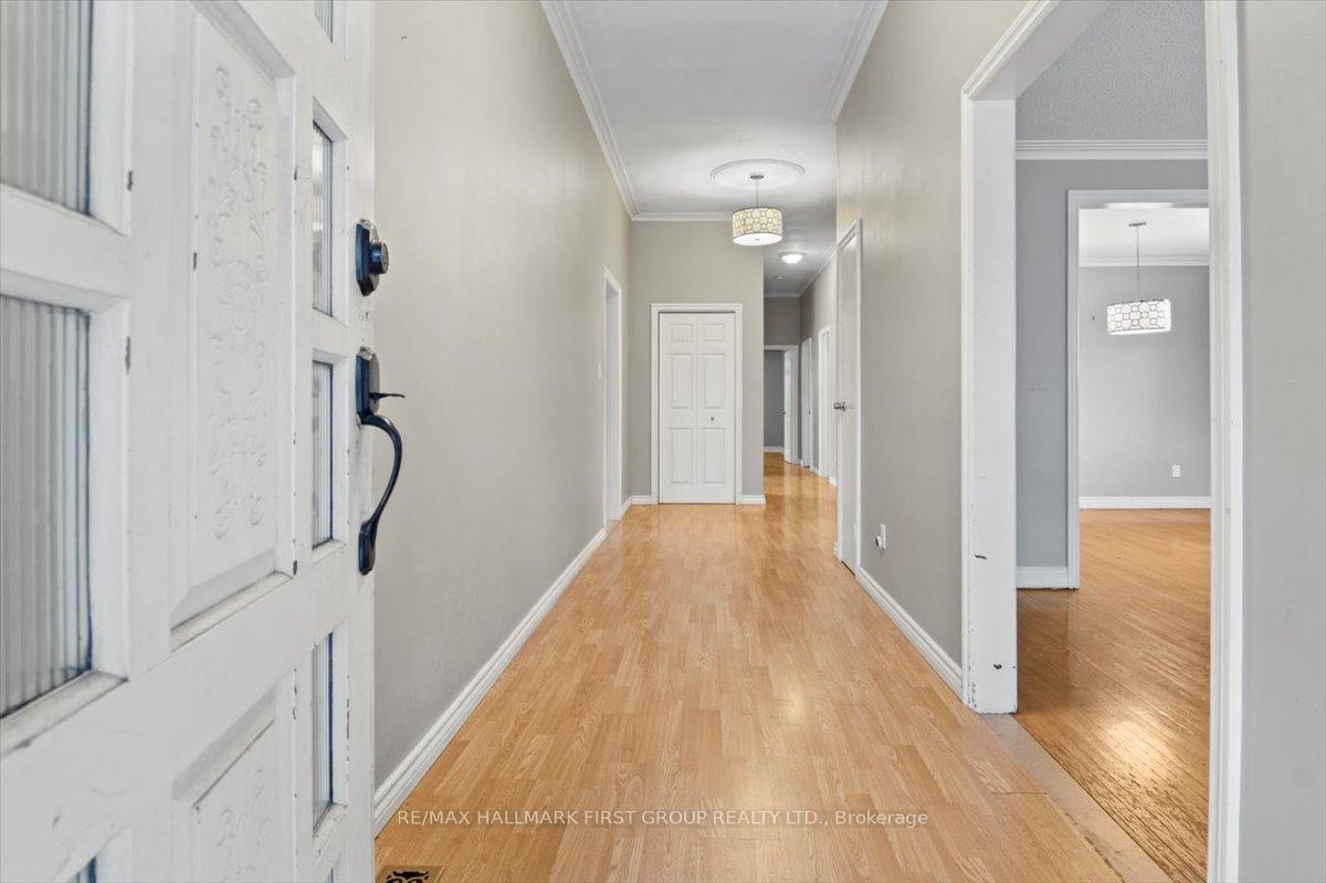Photo 7 of 733 Victory Drive, Pickering, West Shore — HOMEH