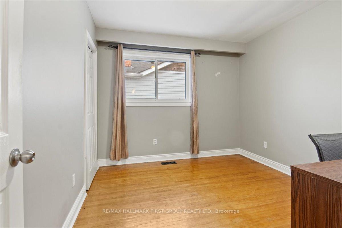 Photo 20 of 733 Victory Drive, Pickering, West Shore — HOMEH