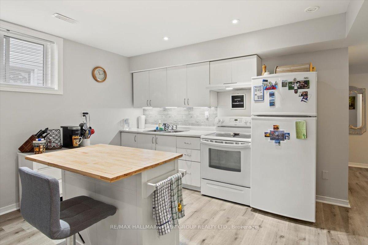 Photo 27 of 733 Victory Drive, Pickering, West Shore — HOMEH