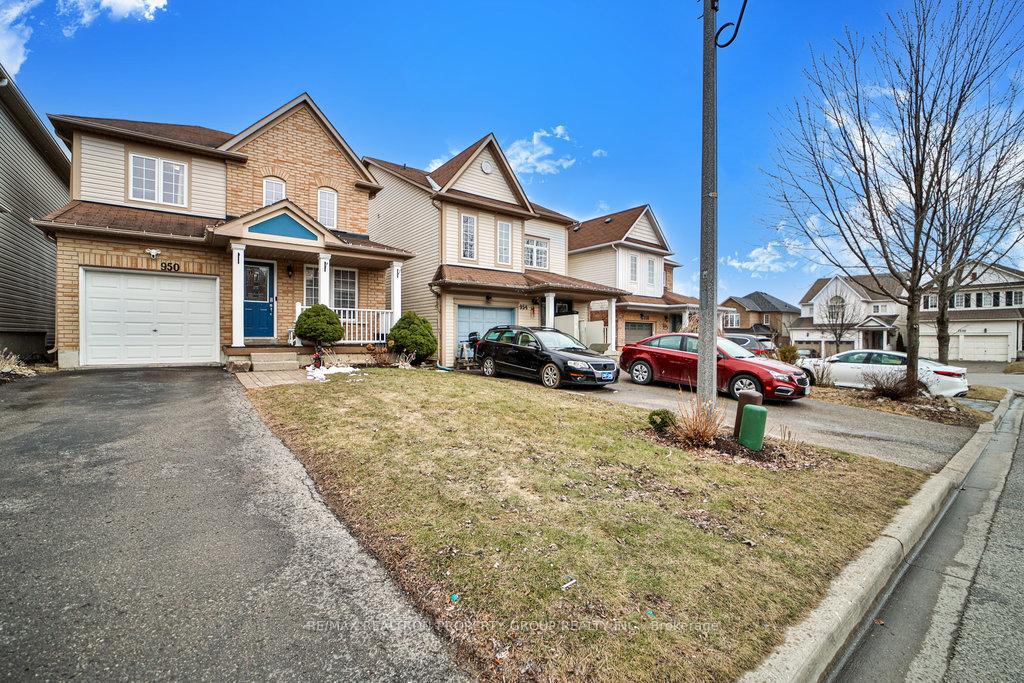 Photo 44 of 950 Taggart Crescent, Oshawa, Pinecrest — HOMEH