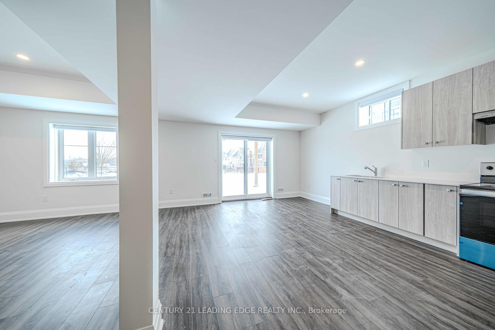 Photo 9 of 523 Kleinburg Summit Way, Vaughan, Kleinburg — HOMEH