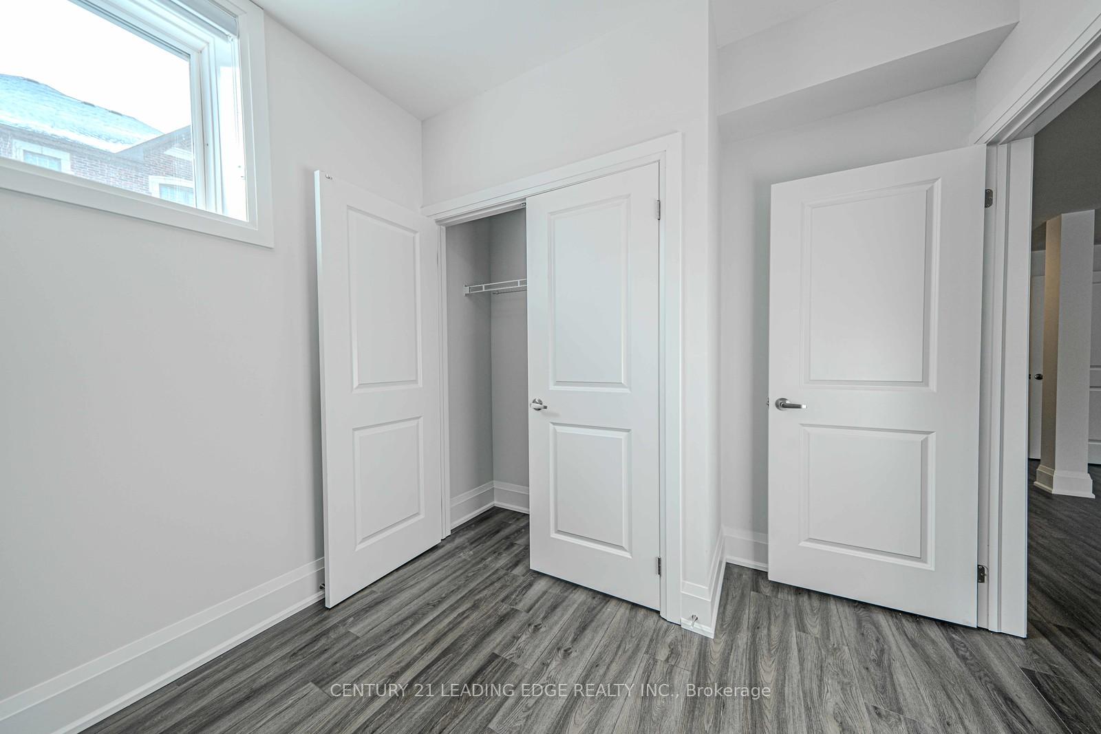 Photo 13 of 523 Kleinburg Summit Way, Vaughan, Kleinburg — HOMEH