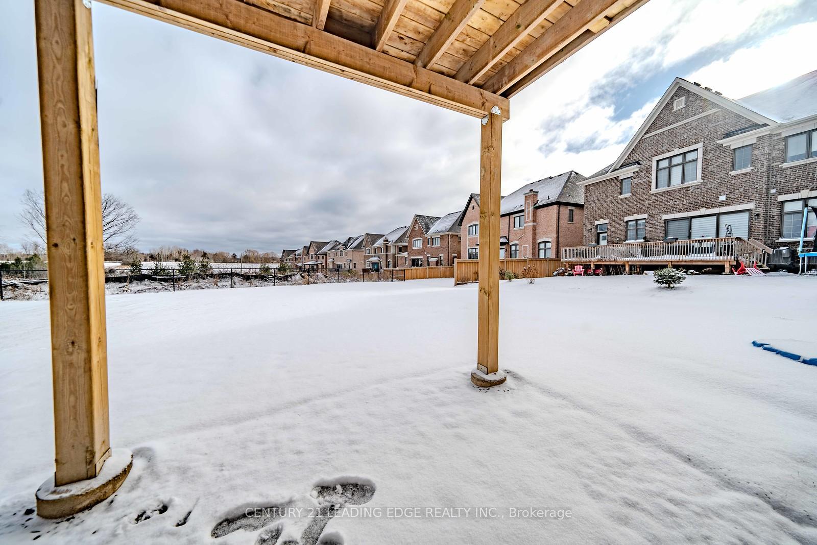 Photo 22 of 523 Kleinburg Summit Way, Vaughan, Kleinburg — HOMEH