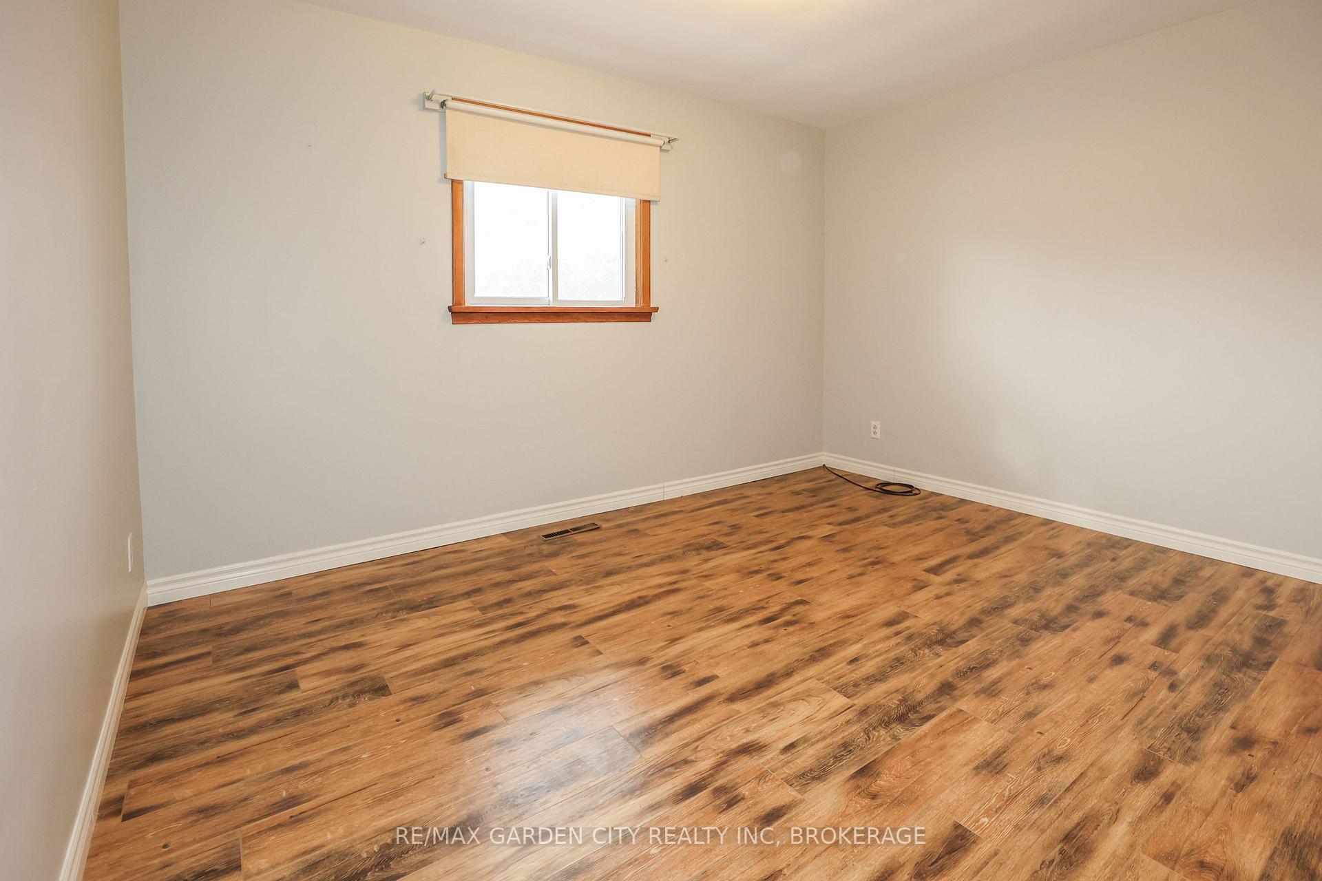 Photo 18 of 32 Sauer Avenue, Welland, Lincoln/Crowland — HOMEH