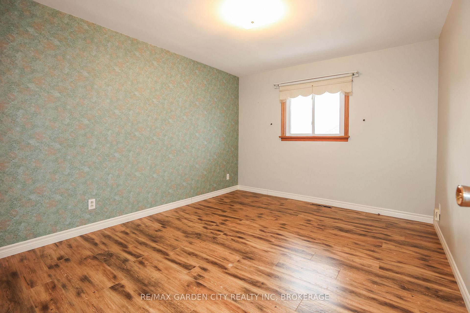 Photo 20 of 32 Sauer Avenue, Welland, Lincoln/Crowland — HOMEH