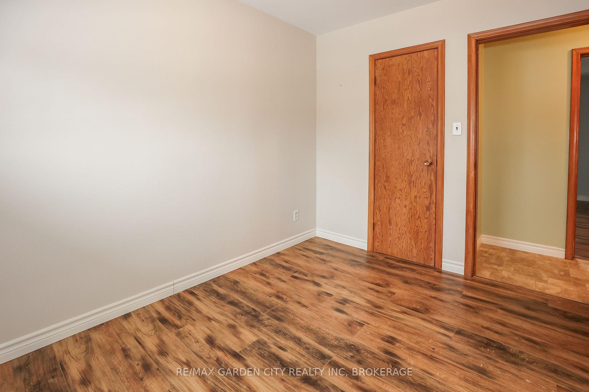 Photo 23 of 32 Sauer Avenue, Welland, Lincoln/Crowland — HOMEH