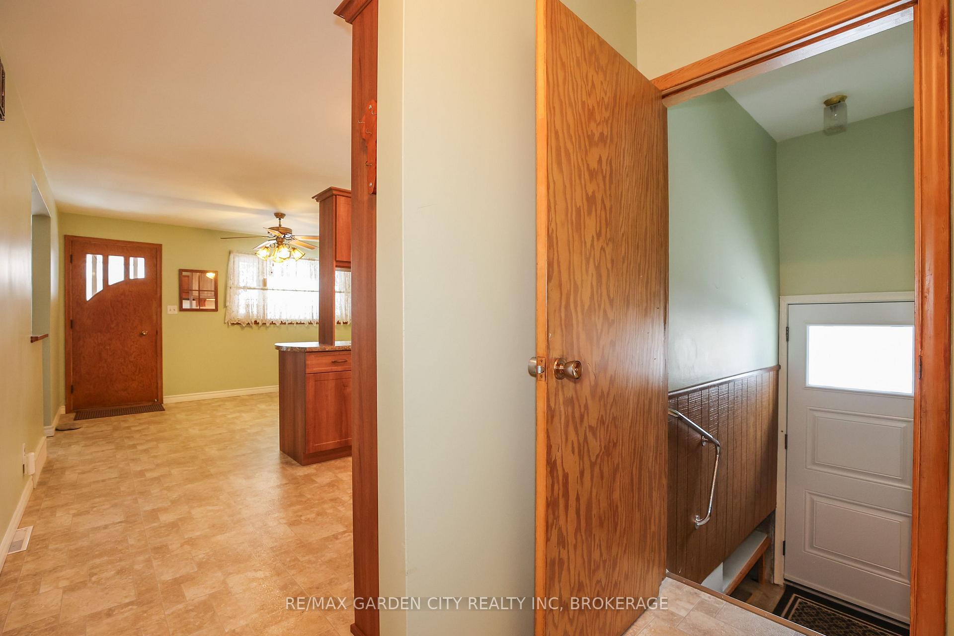 Photo 25 of 32 Sauer Avenue, Welland, Lincoln/Crowland — HOMEH