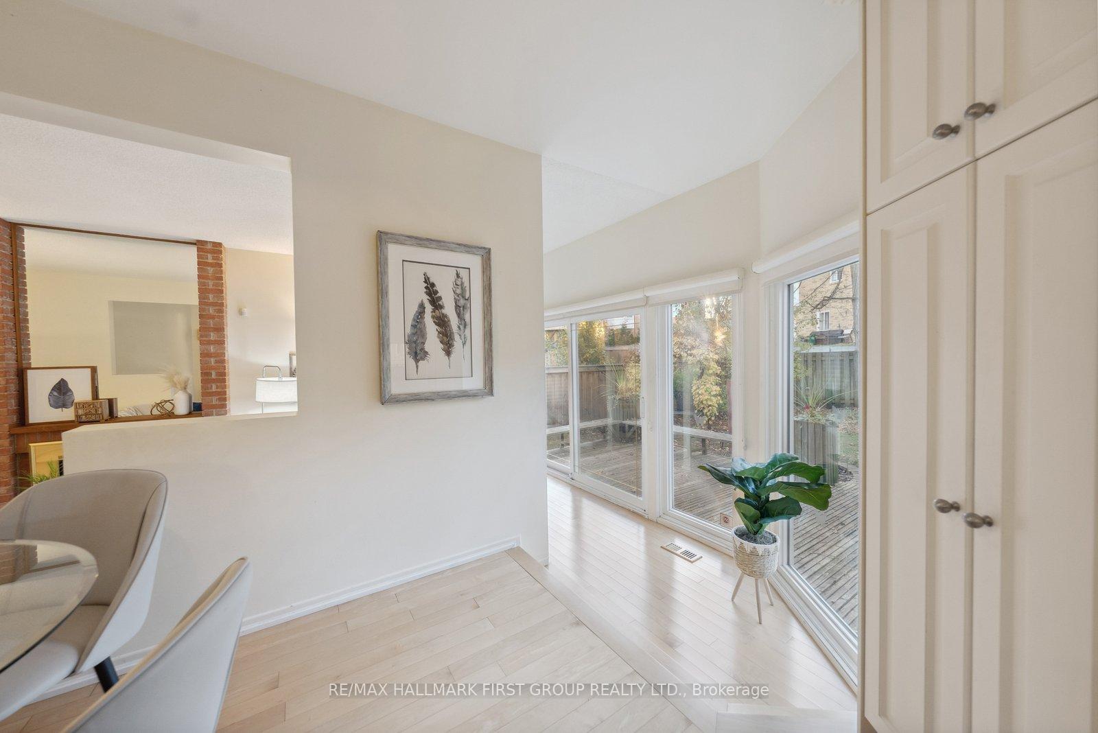 Photo 10 of 1974 Spruce Hill Road, Pickering, Dunbarton — HOMEH