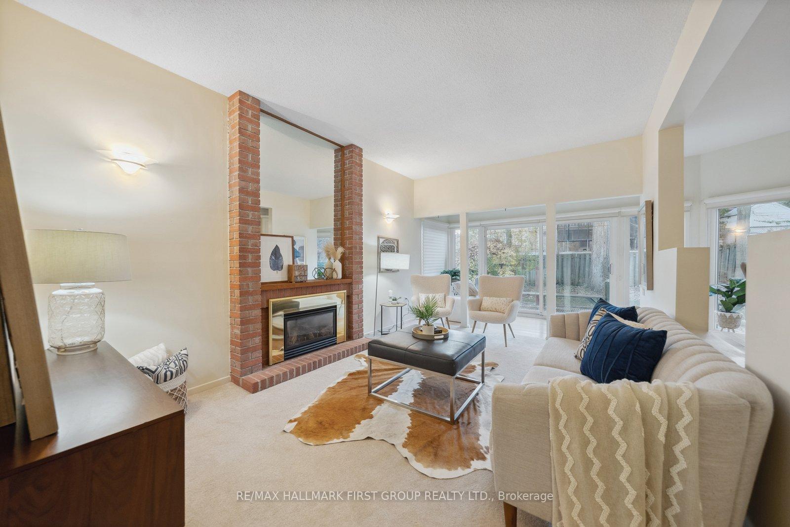 Photo 17 of 1974 Spruce Hill Road, Pickering, Dunbarton — HOMEH