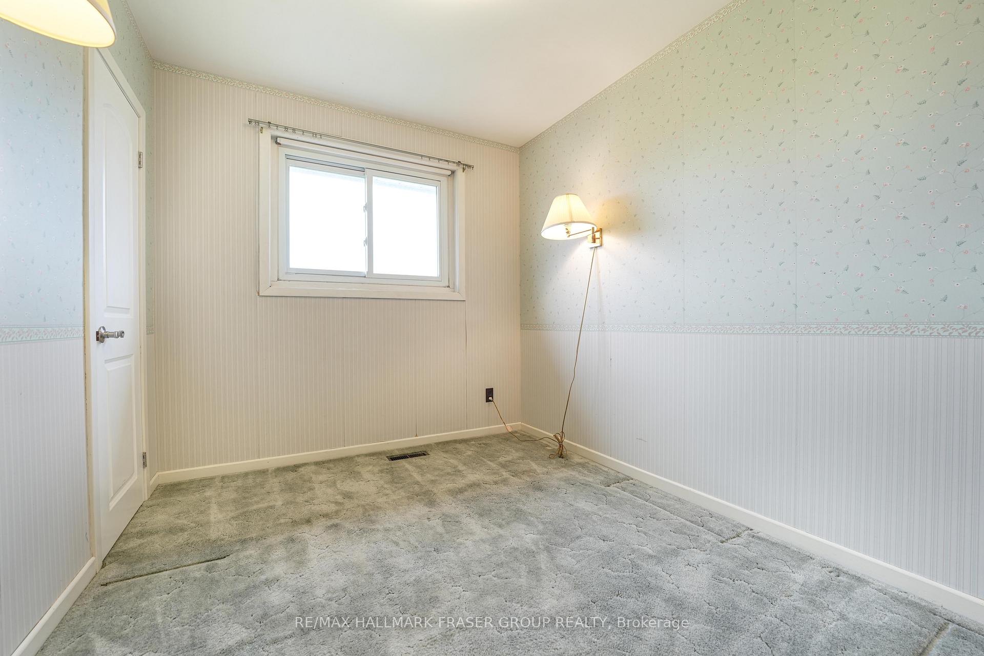 Photo 15 of 1014 Walton Boulevard, Whitby, Williamsburg — HOMEH
