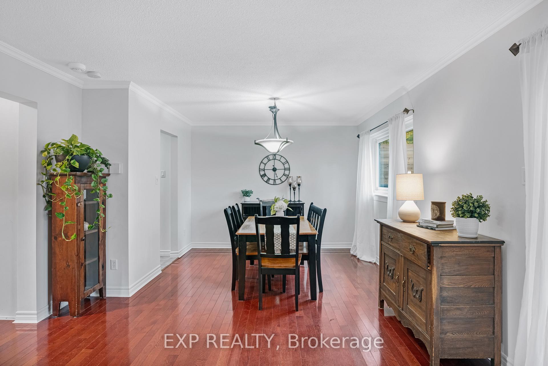 Photo 9 of 750 Cobblers Court, Pickering, Amberlea — HOMEH
