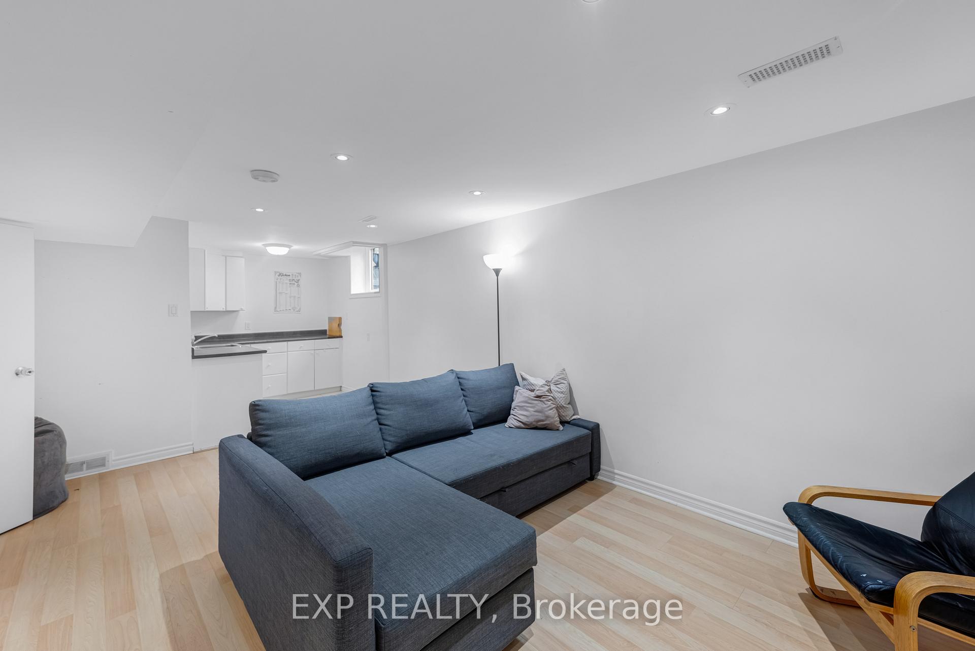 Photo 27 of 750 Cobblers Court, Pickering, Amberlea — HOMEH