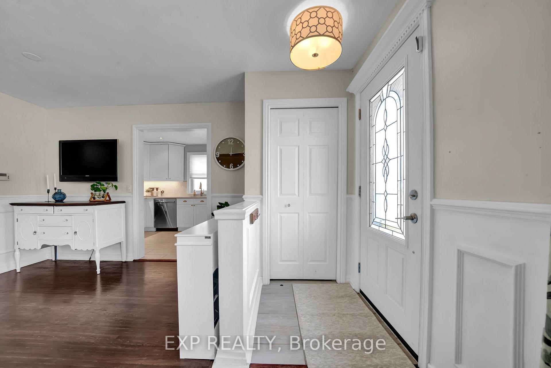 Photo 2 of 449 Emerald Avenue, Oshawa, Lakeview — HOMEH